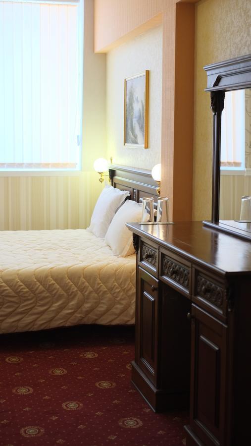 The Monastery Guest House Koshov Екстер'єр фото